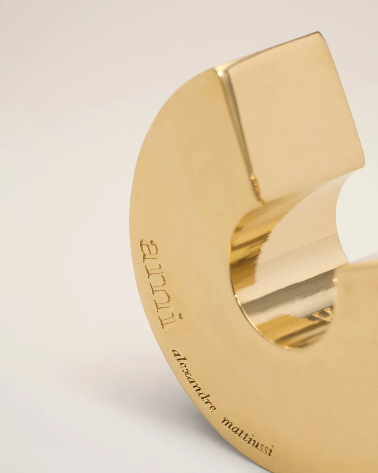 Black Brass Rivage Hoops