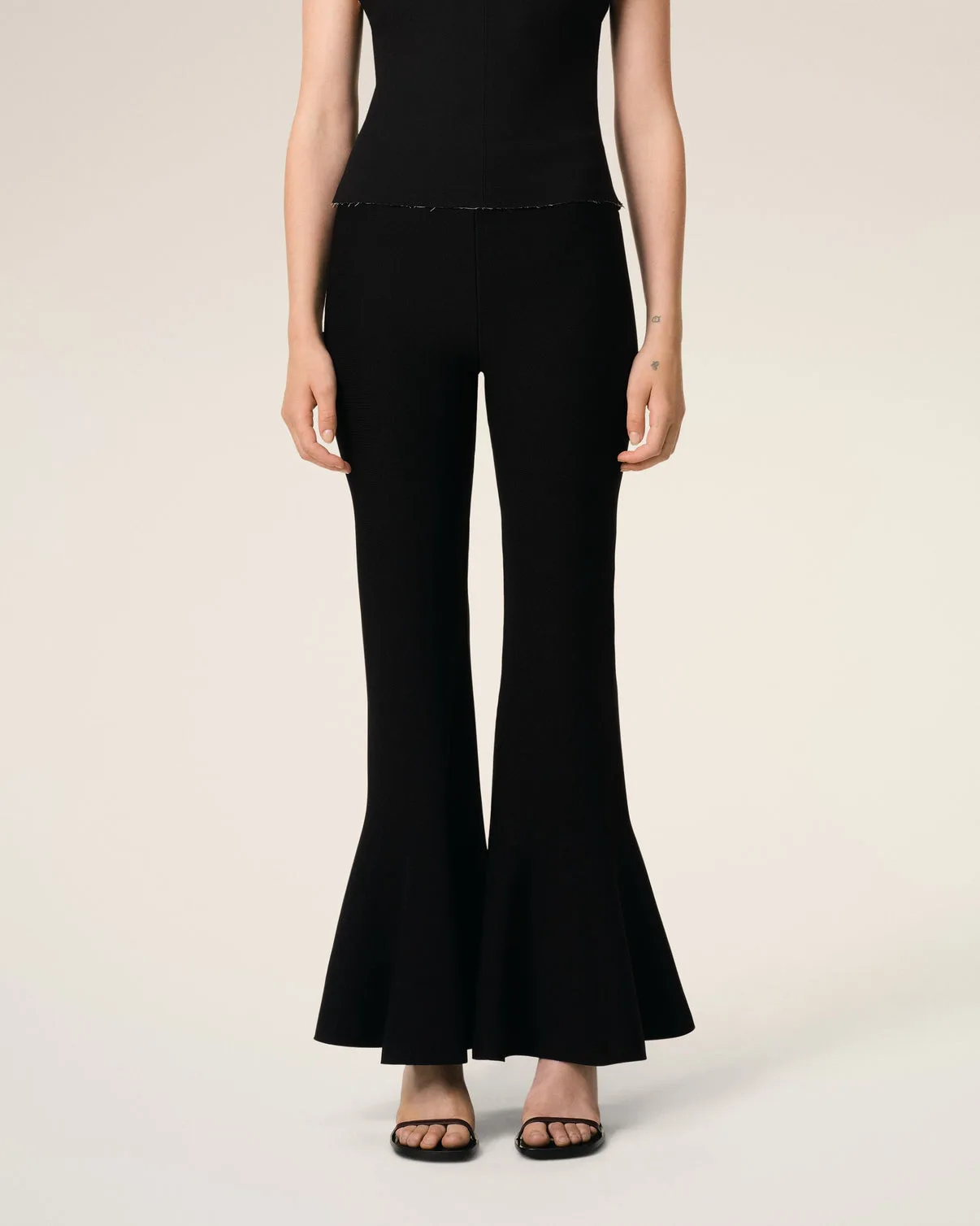 Black Godet Short Pants