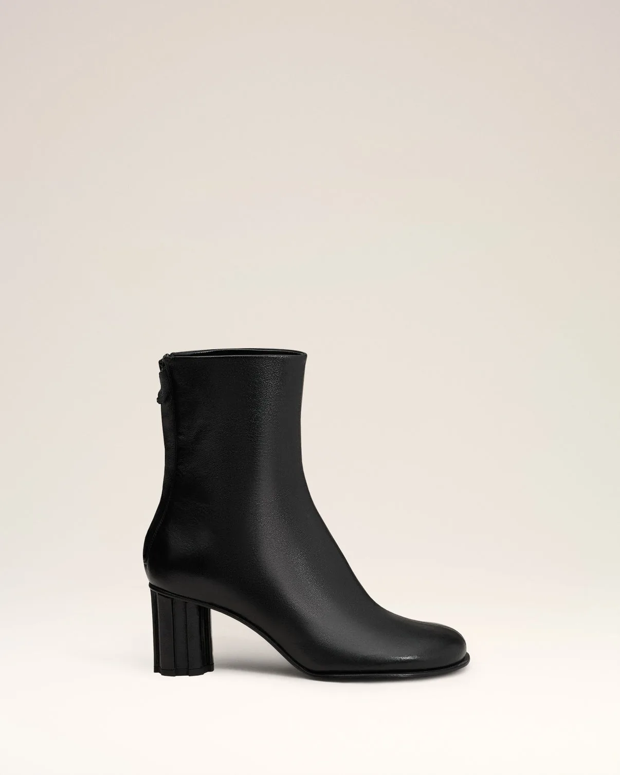 Black Leather Anatomical-toe Piano Boots