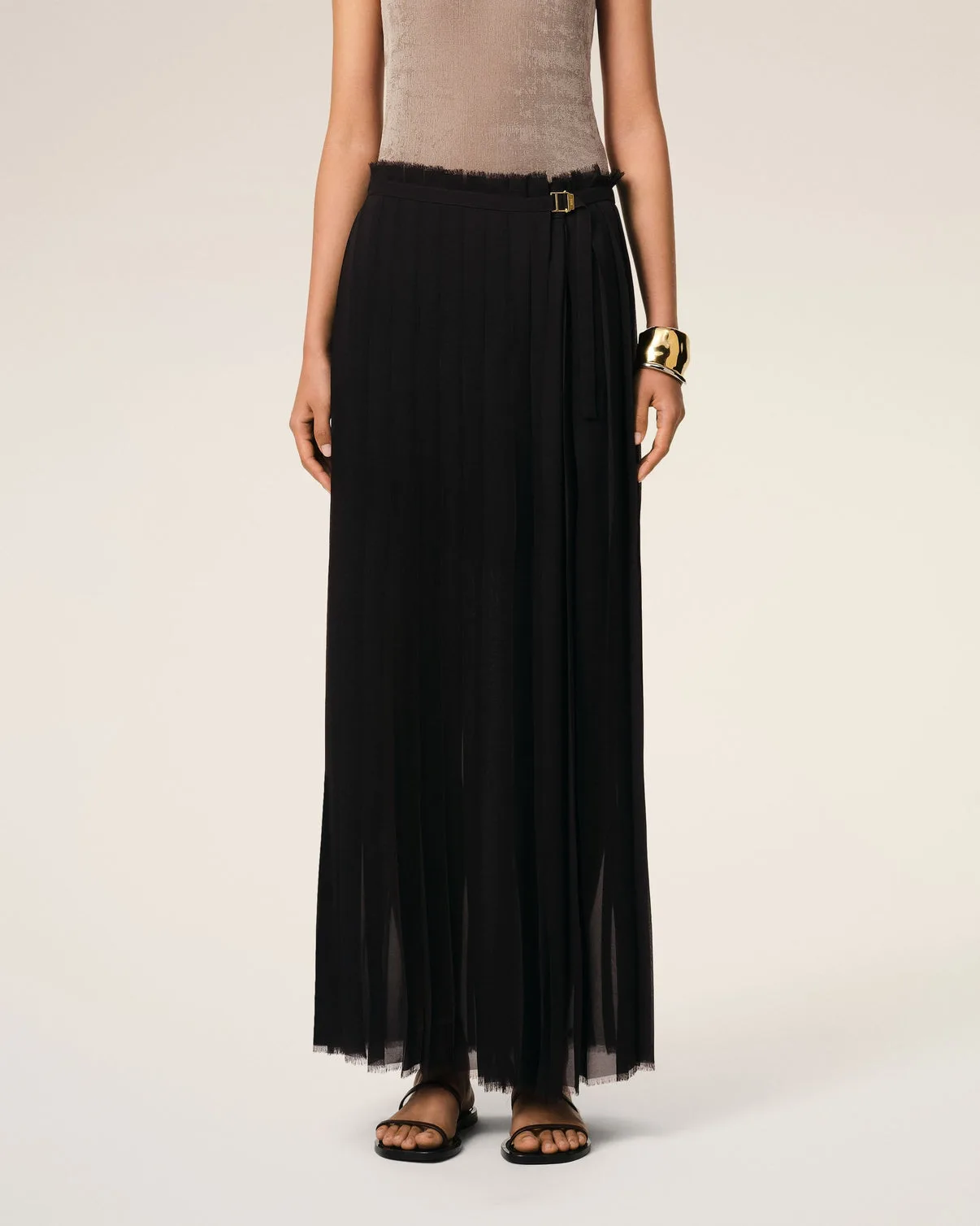 Black Long Pleated Skirt