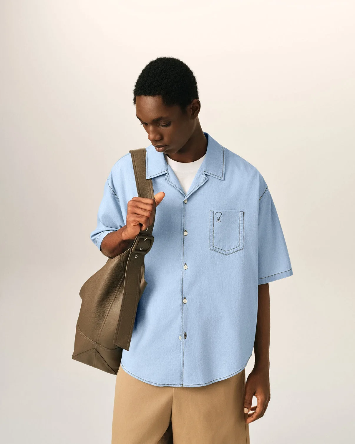 Blue boxy cotton short-sleeve shirt with