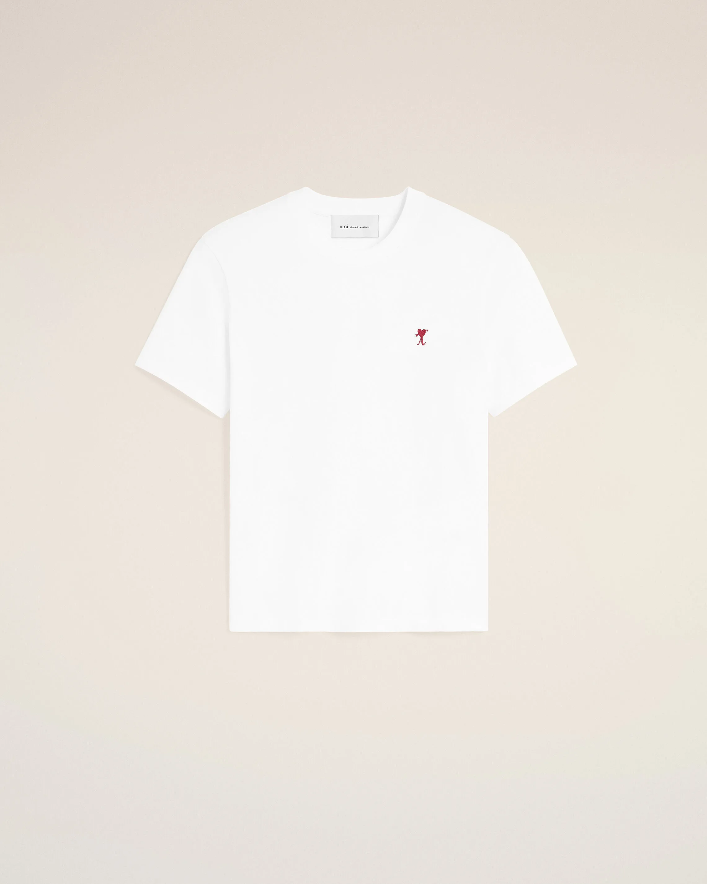 White cotton t-shirt with heart arrow