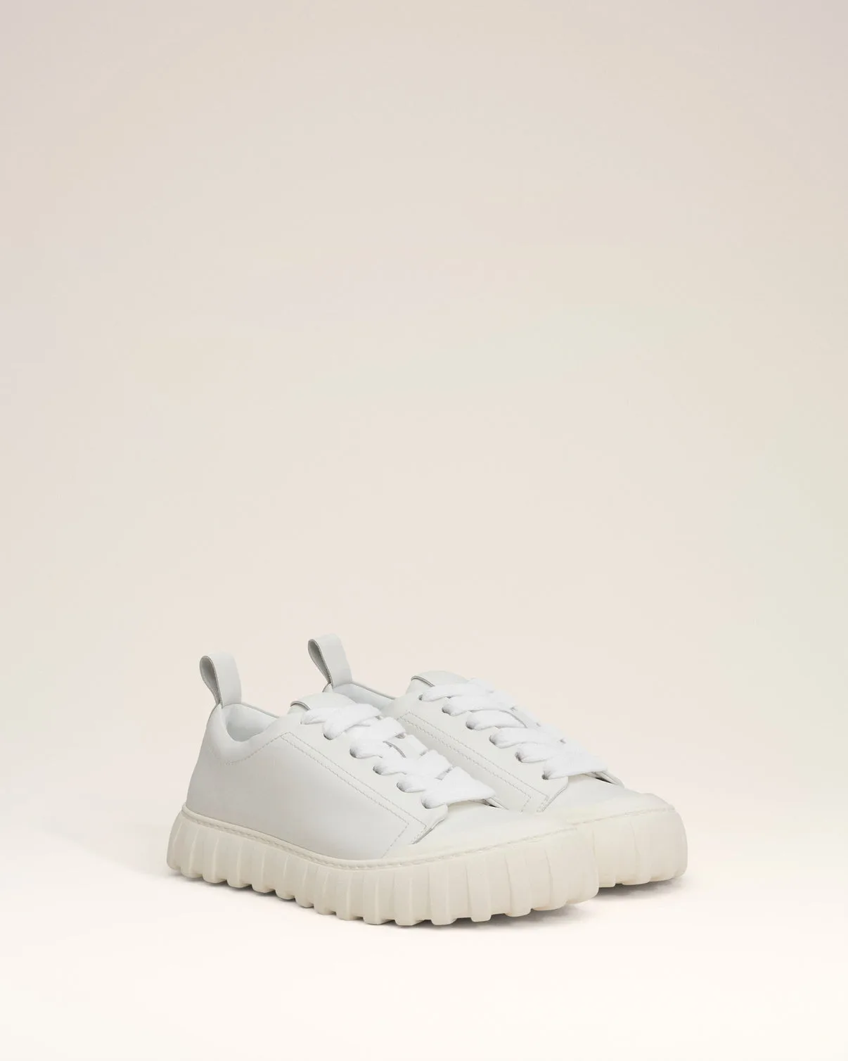 White Leather Low Top Tempo Sneakers